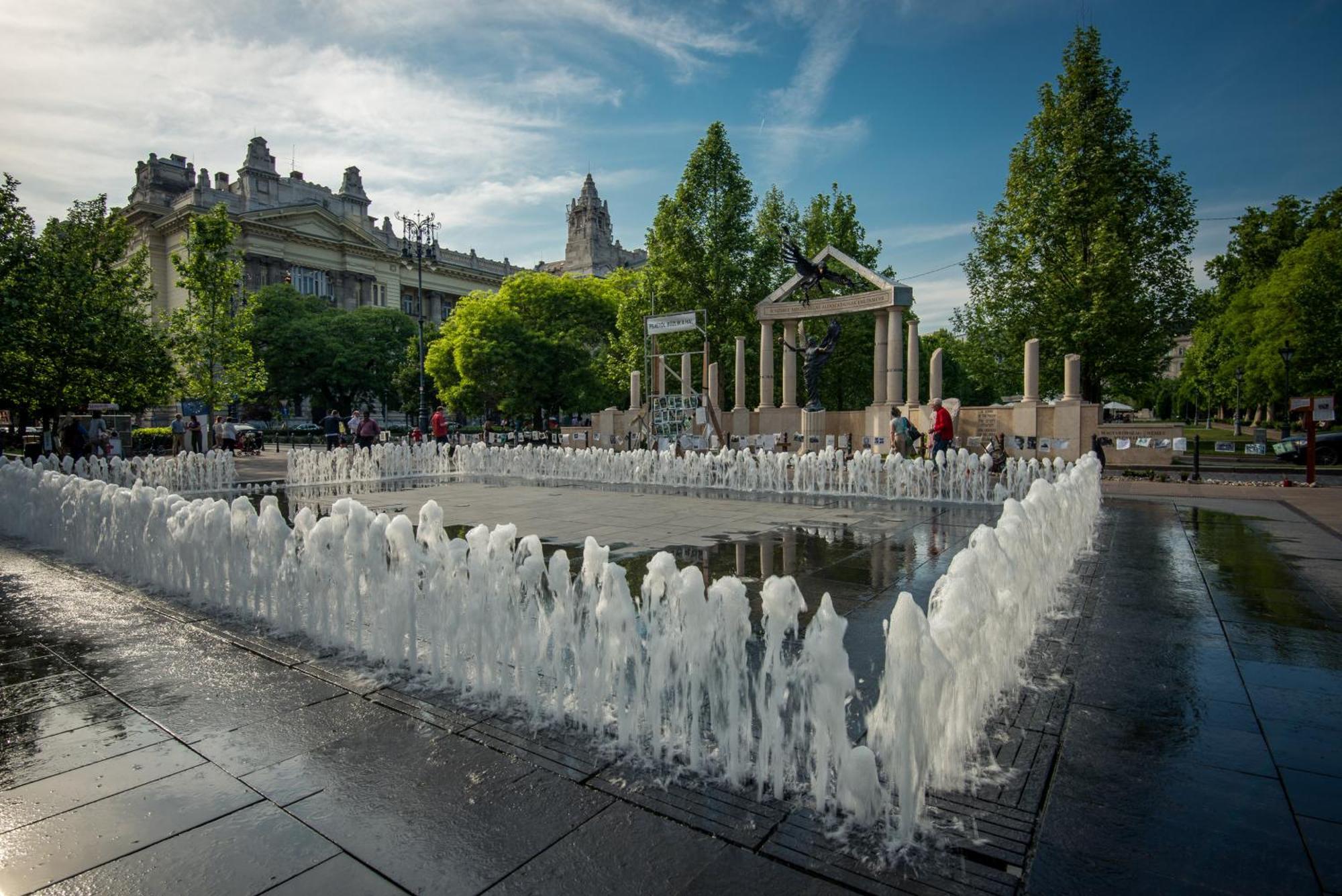 Rainbow Pearl Apartment At St Stephen' S Basilica ブダペスト エクステリア 写真